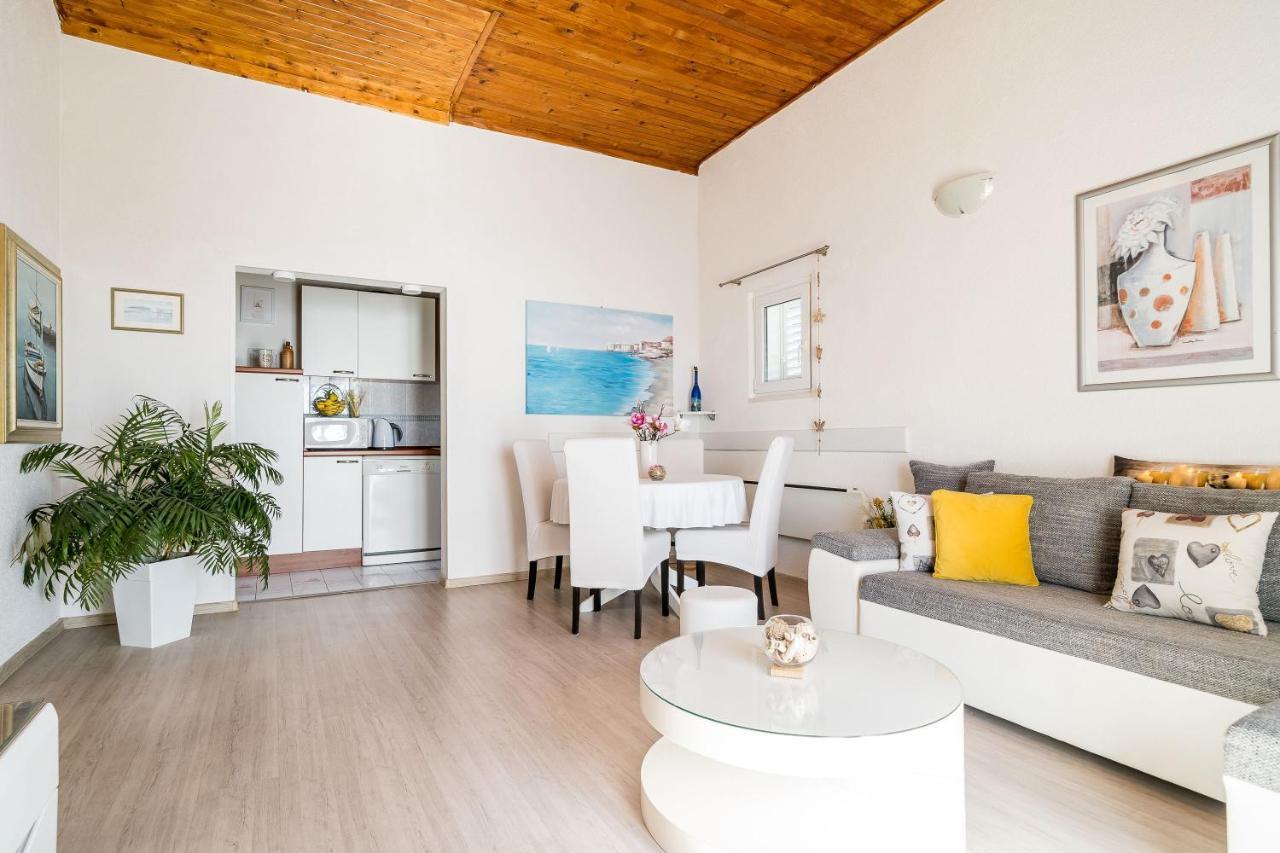 Indy'S Beach Apartments ドゥブロブニク エクステリア 写真